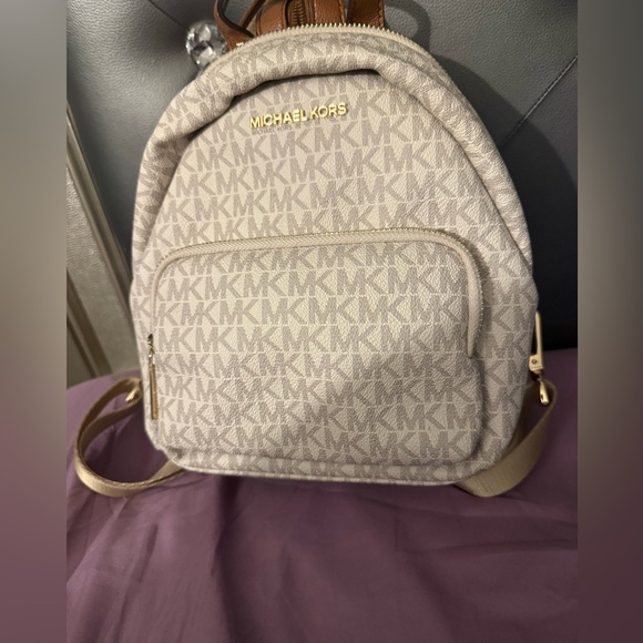 backpack mini michael kors Michael Slater Leather Convertible Messenger Made from durable materials and featuring the iconic MK signature print Michael Kors Backpacks for Women